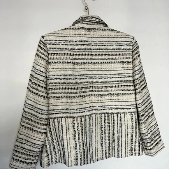 Chico’s Tweed Jacket Size 3 (16-18) Stripped Blazer Zip Closure Side Pockets - Picture 4 of 16